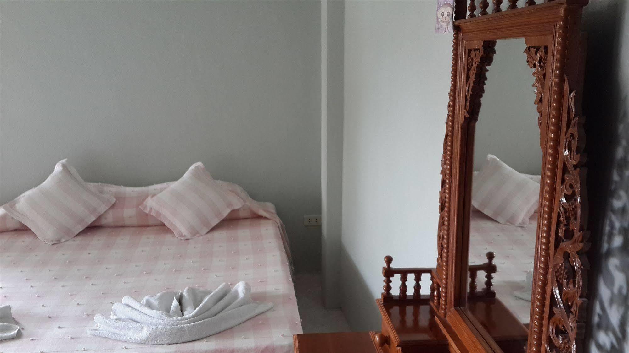 Pattara House Hotell Chaweng Beach Exteriör bild